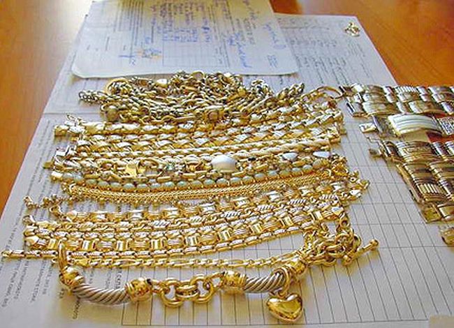 Свиха накити за 5 бона