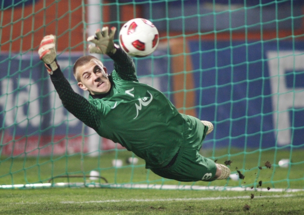 Оперираха успешно вратаря на Левски