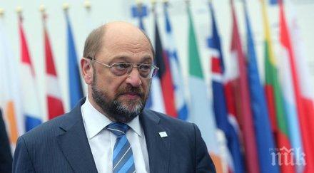 шулц единственият оптимист гърция