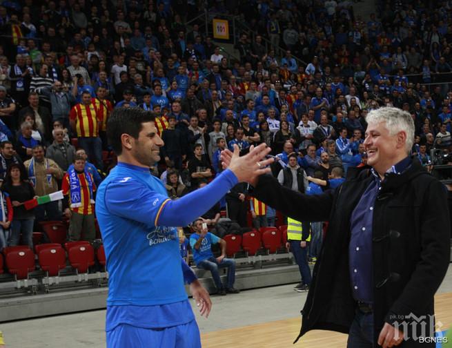 Гонзо спасява лиценза на Левски с 9 сделки