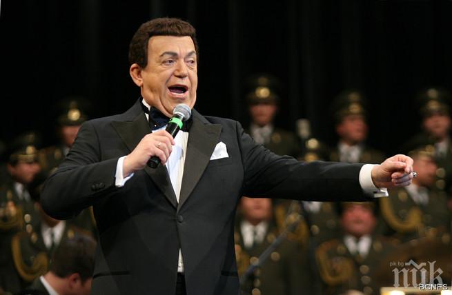 Йосиф Кобзон иска изтребление на бездомните кучета