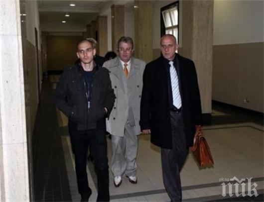 Прокурорския син правосъдие не го лови

 