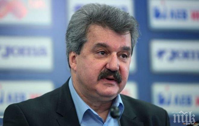 Батков към сини фенове: Купувайте акции, трябва да плащаме за футболист!