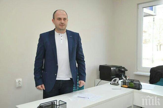 Бивш депутат от ББЦ окраде жестоко Николай Бареков и си обзаведе офис в Бургас 