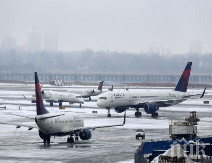 Втори арестуван за насочен лазерен лъч срещу самолети в САЩ