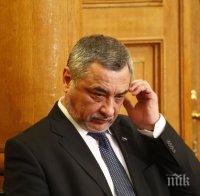 Валери Симеонов за Плевнелиев: Каква реакция очаквате, измислена му бе речта