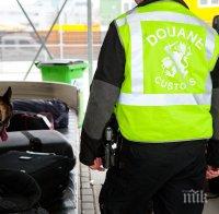 62 румънски полицаи и митничари получиха присъди затвор за корупция