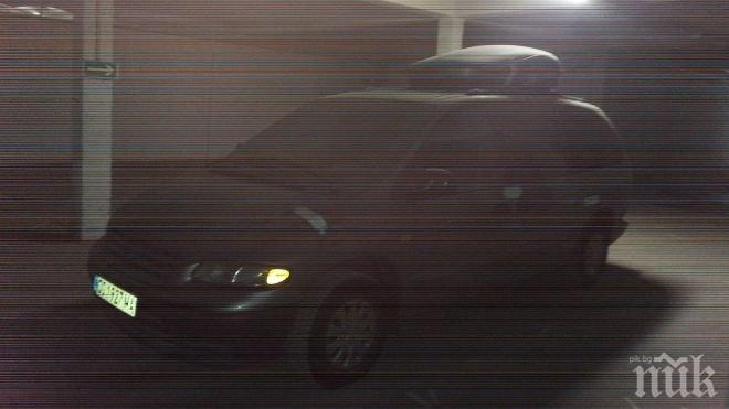 Цецомобилът в гаража в спецсъда