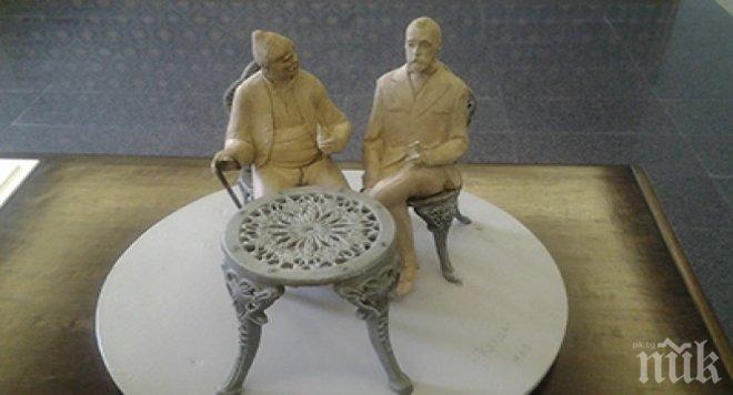 Столичната община обяви нов конкурс за фигури на Бай Ганьо и Алеко