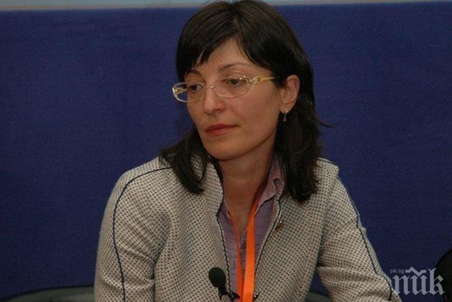 Екатерина Захариева: Думата реформа започва да става неприятна