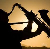 Васил Петров и Ачо Заберски представят джаз за оркестър в Русе