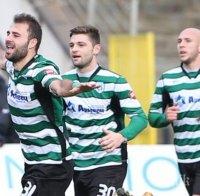 Марек опита да нагази в Черно море, но стигна само до плажа