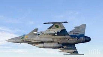 унгарски изтребител кацна аварийно словакия