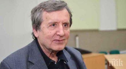 Акад. Георги Марков пред ПИК: Плевнелиев, горкият, се оглежда за втори мандат, затова няма да присъства на парада в Москва