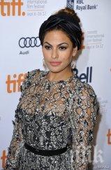 красивата ева мендес пуска модна линия деца