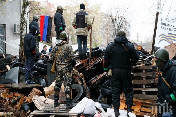 Трима души са ранени при обстрел в Донецк