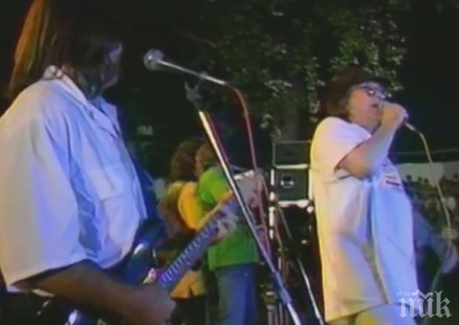 Радан Кънев с ново музикално послание „напук на всички комунисти” (видео)