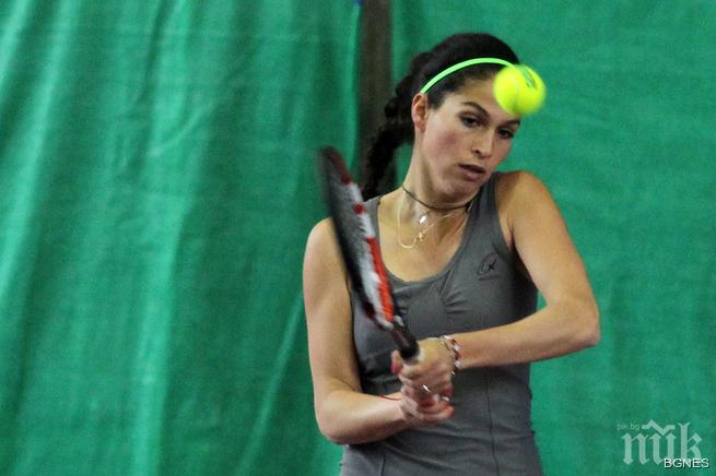 Шиникова на крачка от трета титла в Тунис