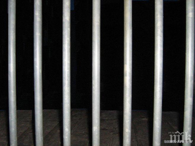 100-годишна баба влезе в затвора за неуважение към съда