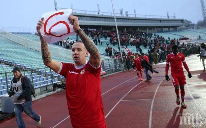 Кукоч остава на пейката срещу Берое