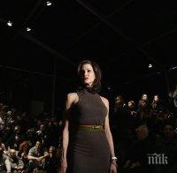 Дикинсън се пенсионира от подиума, но не и от модния свят 