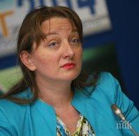 Деница Сачева: Държавата се опитва да измъкне целия контрол на НЗОК  
