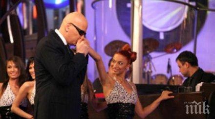 бившата любовница слави заби нож гърба бременната мартина забрави дългия започна собствен бизнес