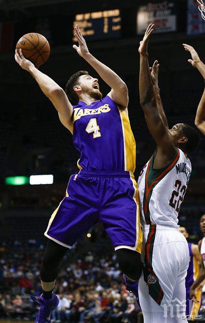 Лейкърс прекъснаха серия от 4 поражения в НБА