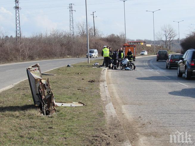 Двама мотористи загинаха при катастрофа край Севлиево (подробности)