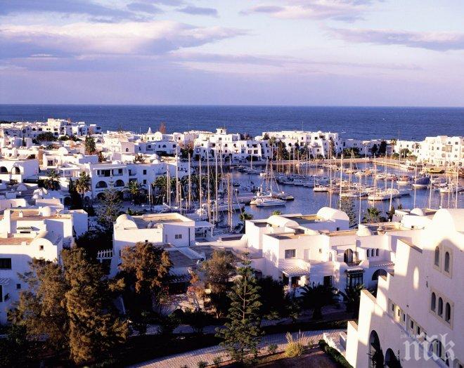 Бардо в Тунис отваря врати отново във вторник