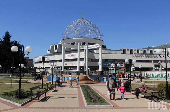 В Ботевград казват, че 2x2 прави 15