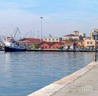 Пристанище Варна е отворено за всички кораби
