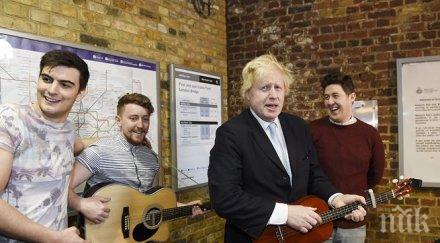 без гайди електрически китари улиците лондон