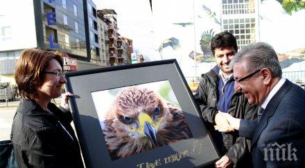 кармену вела посети уникалния метров графит царски орли