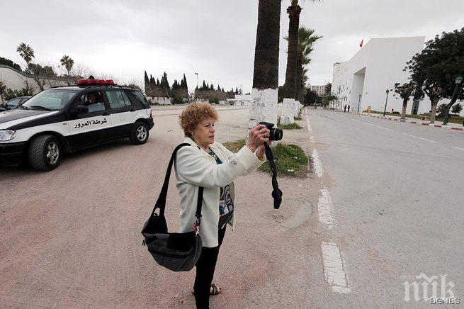 Жените предпочитат да снимат дясната половина на лицето си