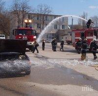 Девня вече има три нови противопожарни автомобили
