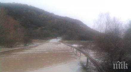 оранжев жълт код интензивни валежи южна българия