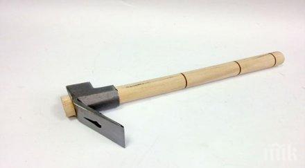 пенсионер счупи тесла ръцете съселянин заради заем