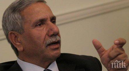 израелският посланик шаул камиса раз откри изложбата