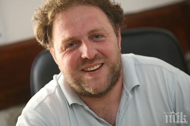 Десислав Данов: Неразказаната част от приказката за КТБ гарантира на Искров безнаказаност