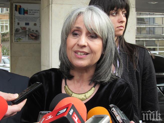 Попова: Трябва да внимаваме как даваме гражданство