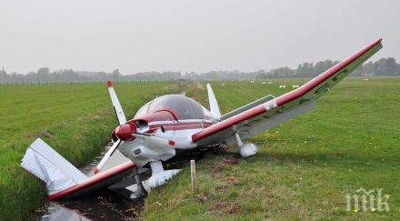 нов авиокошмар летец авантюрист разби еквадор