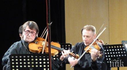 башмет заради войната мога посетя гробовете родителите