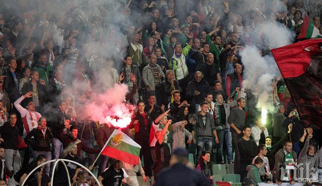 Националите не са пълнили стадиона от десет години