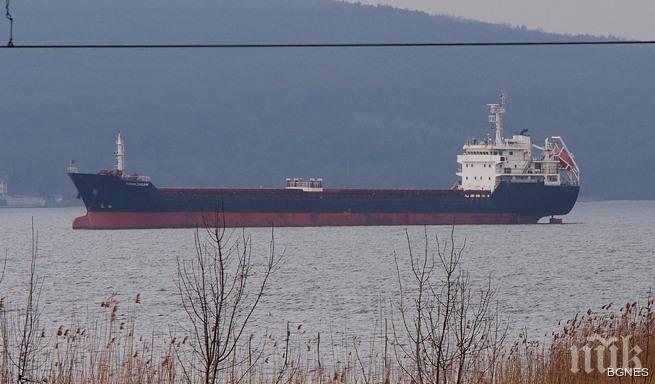 14 украински моряци бедстват край Варна