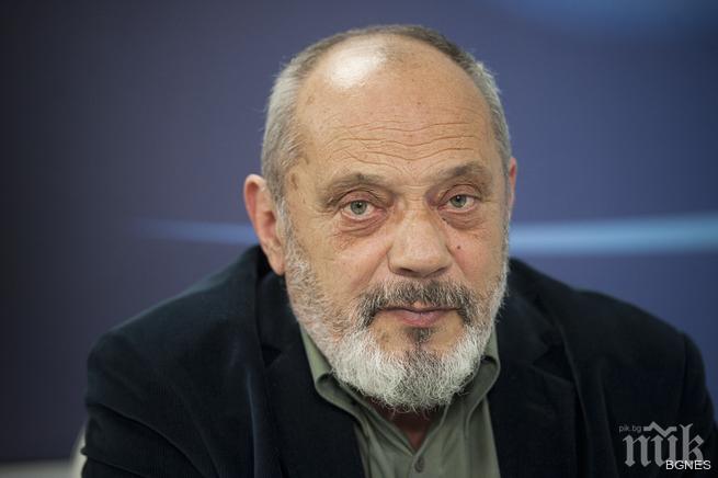 Проф. Духомир Минев: Нашата драма е в некадърното, невежо, аморално управление