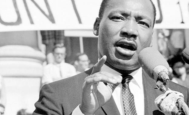 Почетоха героите на свободата на печата