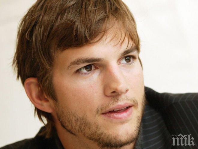 Аштън Къчър продава компютри 