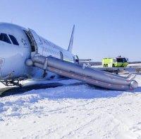 Авиокошмар! 23 души бяха ранени при кацането на пътнически самолет без нос, колесник и повреден двигател 