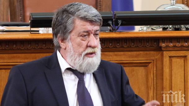 Вежди Рашидов: В КТБ има 300 души с по 1 млн. лв. - мълчат като „захарни петлета“